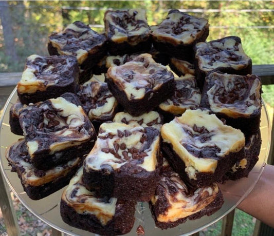 Moist & Delicious Cheesecake Brownies